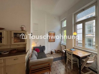 Tauschwohnung: 1,5-Zimmer-Wohnung / Altbau / Mittelwiehre
