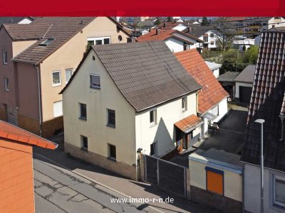 *** Sanierungsobjekt mit zwei Einfamilienhäusern und viel Potenzial im Herzen von Oftersheim ***