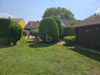 LIEBEVOLL GEPFLEGT MIT SONNIGEM GARTEN, KELLER UND POOL