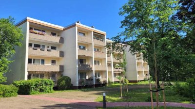 helle 4-Zi-Whg mit Balkon - perfekt für junge Familien - im 2. Stock von privat