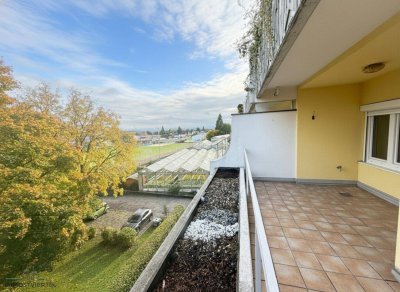 Gepflegte Eigentumswohnung mit Loggia in bester Lage!