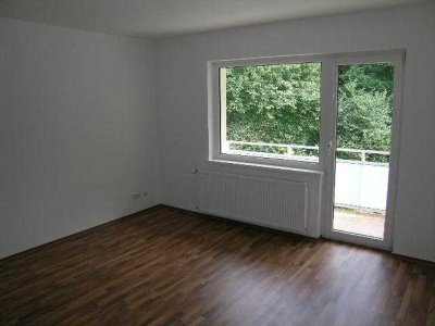 Heiligenhaus, Nähe Ratingen Hösel: 2 Zimmer-Wohnung  mit Balkon