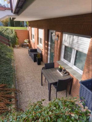 Ruhige 2-Zimmer-Souterrain-Wohnung mit Terrasse und EBK in Minden