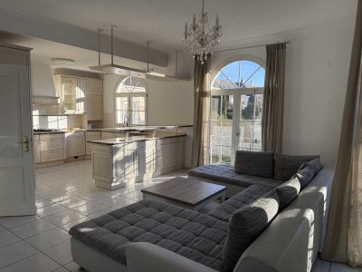 Villa Sonnenschein: 8 einzelne Zimmer in hochwertigem All-Inclusive Wohnheim in Osnabrück
