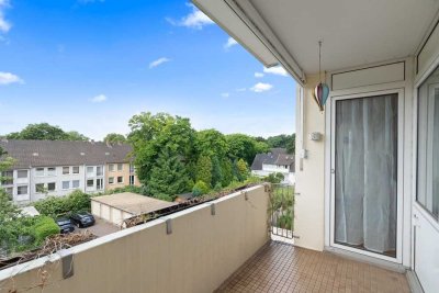 Frisch renovierte 4‑Zimmer‑Wohnung mit Balkon und separater Wohnküche (94 m²) - nahe der Regattabahn