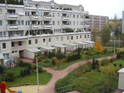Der nächste Sommer kommt bestimmt -  2Raum mit Terrasse + Pool!!!