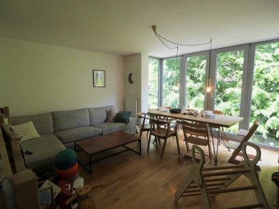 Wohnen mit Stil – Maisonettewohnung mit besonderer Atmosphäre und Balkonzugang