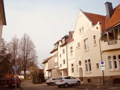 Helle, moderne Maisonette -Wohnung am Park über 2 Etagen , 2 er WG möglich