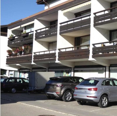 TOP Rendite - 1-Zimmer-Wohnung mit EBK, Balkon und Stellplatz in Oberstaufen