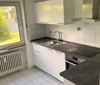 Renovierte 3Zi Wohnung mit Terrasse und Küche in ruhiger Lage in Kaarst-Linning/Vorst