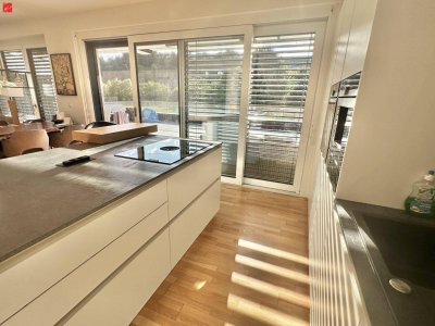 Penthouse Pur: Großzügige Fensterfronten mit Zugang auf die Westterrasse!