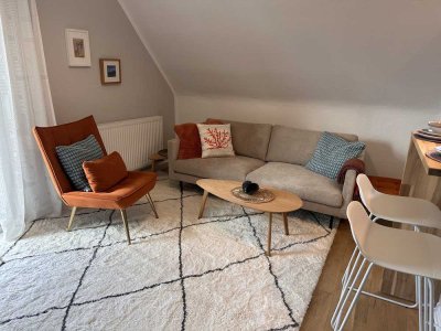 Geschmackvoll möblierte 2-Zimmer-Wohnung mit EBK in Solingen-Wald