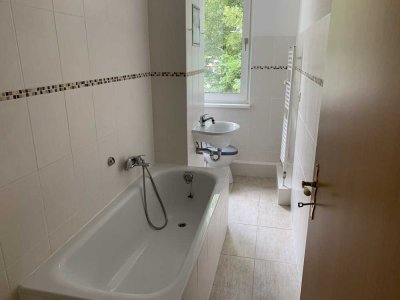 Stadtfeld Ost-  2 Raum-Wohnung Erstbezug nach Sanierung