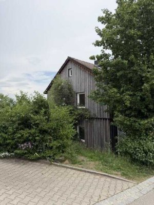 Charmantes Reiheneckhaus in ruhiger Lage - Wohnen mit Kaminofen und Garten in Kaufbeuren