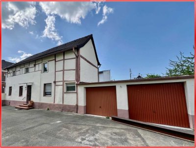 Lendersdorf! Fachwerkhaus mit großem Grundstück, Doppelgarage und Gartenhaus