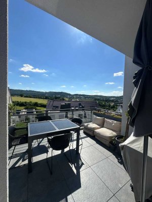 Moderne 3-Zimmer-Wohnung im 1. DG mit wunderschönem Ausblick in Idstein
