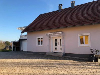 Vollständig renoviertes 5-Zimmer-Einfamilienhaus mit EBK in Wiesent, Wiesent