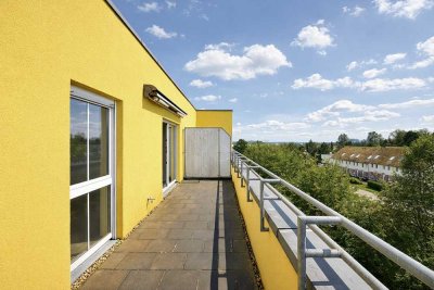 Drei, Zwei, Eins, meins…   Renovierungsbedürftige 3-Zimmer-Wohnung,  2 Stellplätze, 1 große Terrasse