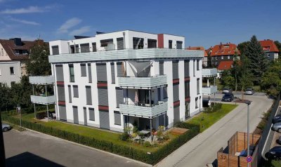 3-Zimmer-Neubau-Wohnung mit Balkon und Einbauküche