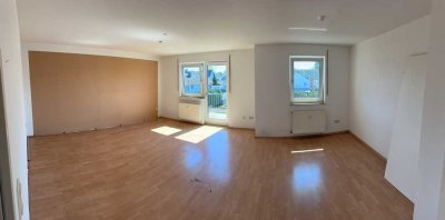 Freundliche und gepflegte 2-Zimmer-Wohnung mit Balkon in Leverkusen