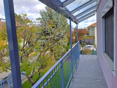 PROVISIONSFREI - ERSTBEZUG NACH UMGEHENDER MODERNISIERUNG - WIE EIN HAUS IM HAUS INKL HEIZUNG UND WARMWASSER