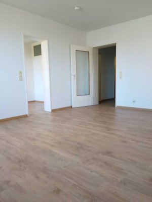 1,5-Zi.-Whg. (ca. 41 m²) mit Balkon in gepflegter Wohnanlage von Rendsburg-Hoheluft
