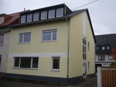 Koblenz-Bubenheim, Apartment (ca. 40 qm) 1 Zimmer, Küche und Bad zum 01. 12. 2025 zu vermieten.