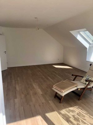 Renovierte Wohnung in verkehrsberuhigter und zentraler Lage