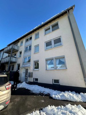 Geräumige, helle 4-Zimmer Wohnung im Erlenweg