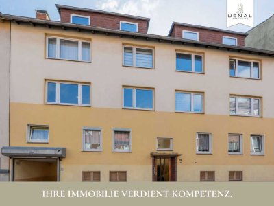 Wilhelmshaven: Lichtdurchflutete 3-Zimmer-Wohnung mit neuer Einbauküche in zentraler Lage!