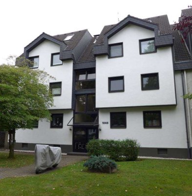 Attraktive helle Ein-Zimmerwohnung in Köln-Alt-Brück
