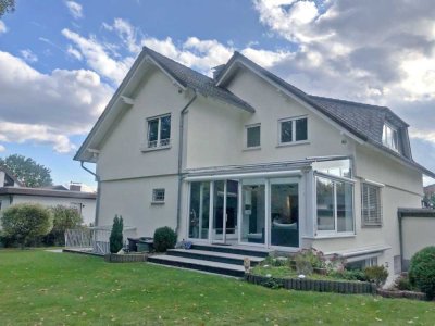 Repräsentatives Haus in ruhiger, sonniger Lage
