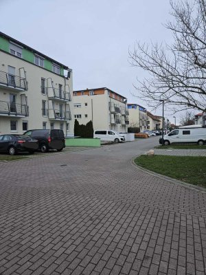 Helle 2-Raum-Wohnung mit Balkon in Leipzig