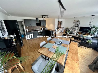 Großzügige und moderne Innenstadtwohnung mit Dachterrassen-Nutzung und Stellplatz