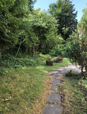 Renovierte 4-Zi-Wohnung mit Terrasse und Gartenteil in ruhiger Lage von Königstein