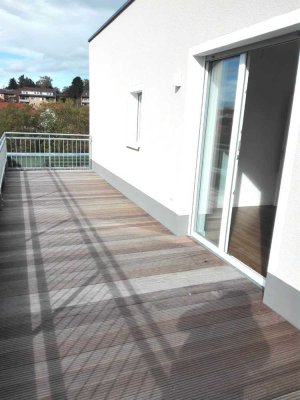 Schönes Reihenhaus mit fünf Zimmern, Garten und Dachterrasse in Göttingen / Nikolausberg