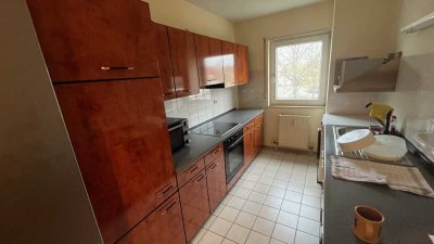 2-Zi.-Whg. mit Einbauküche, großem Wintergarten und Lift