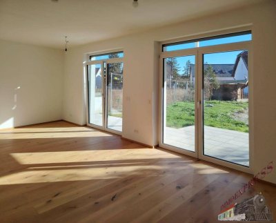 Moderne 3-Zimmerwohnung mit Gartenanteil (86m²) und Zugang zu Schwimmteich wartet auf Sie!