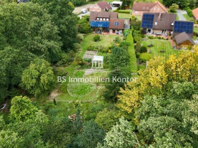 Naturparadies! Gr. Einfamilienhaus mit Garage, Wintergarten, Gartenanlage in ruhiger Wohnlage