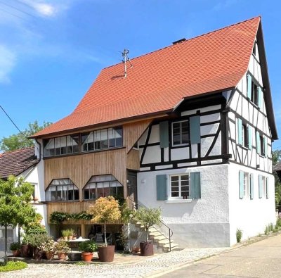 Denkmalgeschütztes, ehemaliges, Bauernhaus