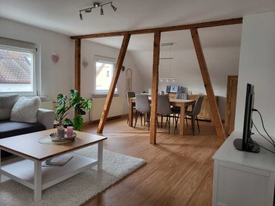 Stilvolle 2-Raum-DG-Wohnung mit gehobener Innenausstattung in Fellbach