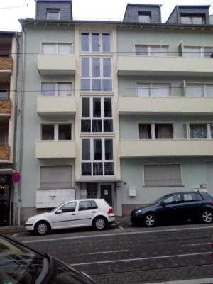 Charmante 1-Zimmer Wohnung im 1. OG zentrale Lage in Darmstadt-Bessungen
