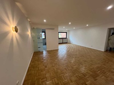 "Erstbezug nach Sanierung – Barrierefreie 85 m² Traumwohnung mit Stellplatz im Erdgeschoss"