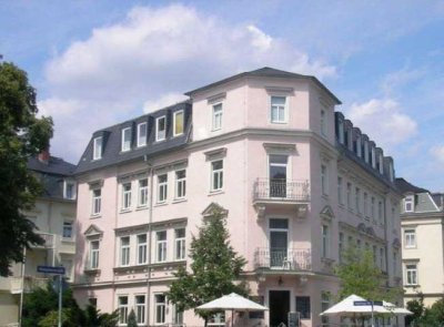 nette helle 2 Zimmer Wohnung in Striesen-West