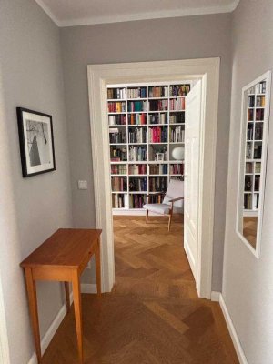 3 Zimmer Altbauwohnung mit Südbalkon in München-Haidhausen