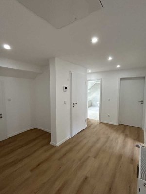 Hochwertig sanierte 3 Zimmer-Dachgeschosswohnung in Bochum-Linden