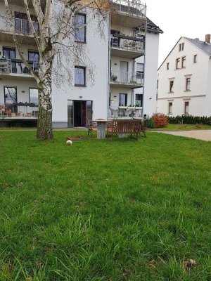 Topp Grundriss* 2 Zi.-Wohnung mit Balkon und Gartenanteil