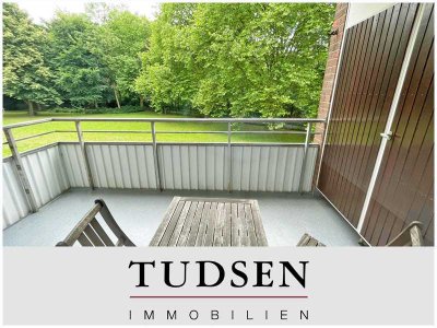 Ruhig + zentral! Reizvolle Wohnung mit sonnigem West-Balkon + Fahrstuhl.