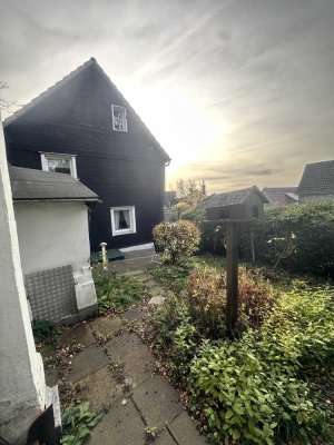 1-Zimmer-Apartment mit Mini-Küche in Doppelhaushälfte – Teschensudberg 22, 42349 Wuppertal