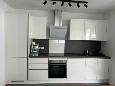 Exklusive, neuwertige 3-Raum-Wohnung mit gehobener Innenausstattung mit EBK in Bietigheim Bissingen